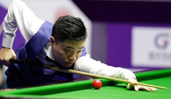 在赛季中期 在赛季中期